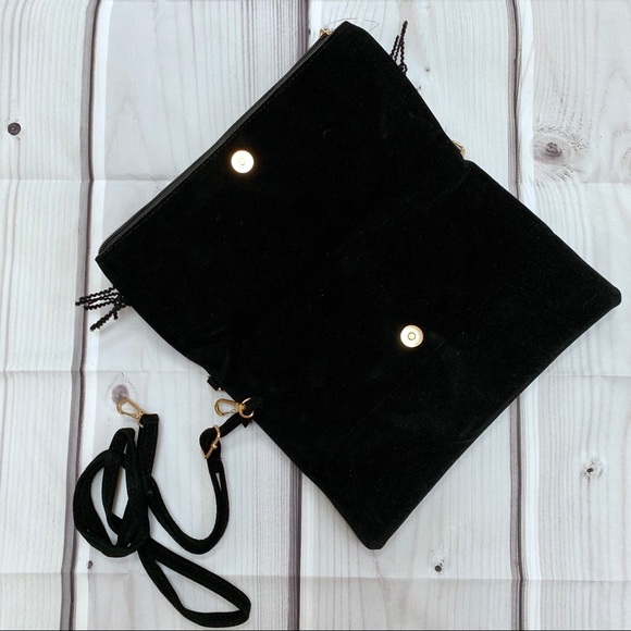 Clutch - Picture 4 of 4